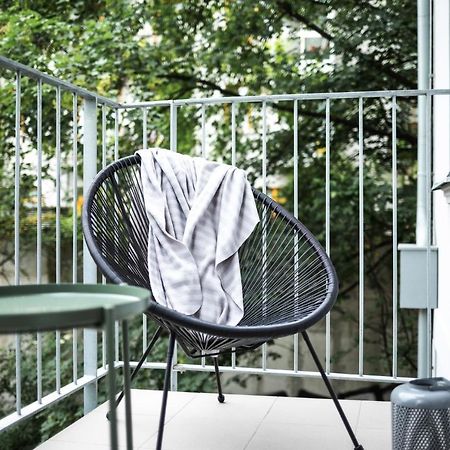 Turnkey I Balcony Studio Lägenhet Prag Exteriör bild